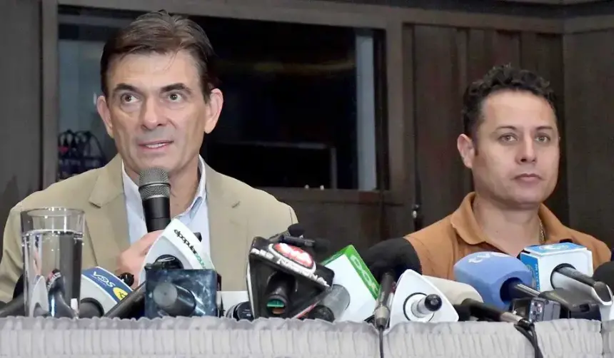 Analista sobre viaje de Paz y Lara: “Un decreto es una norma inferior en el ámbito de la jerarquía legal”