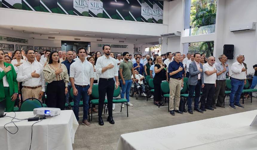 Cívicos dan un mes de plazo al Gobierno, advierten con movilizaciones escalonadas y no descartan cabildo