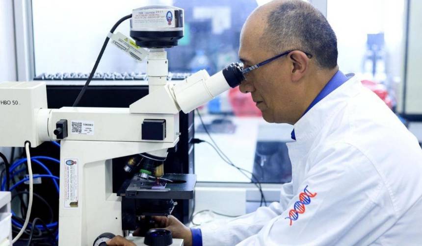 Boliviano de Oro: Ricardo Amaru, el médico que investiga la leucemia y el gen de la altura