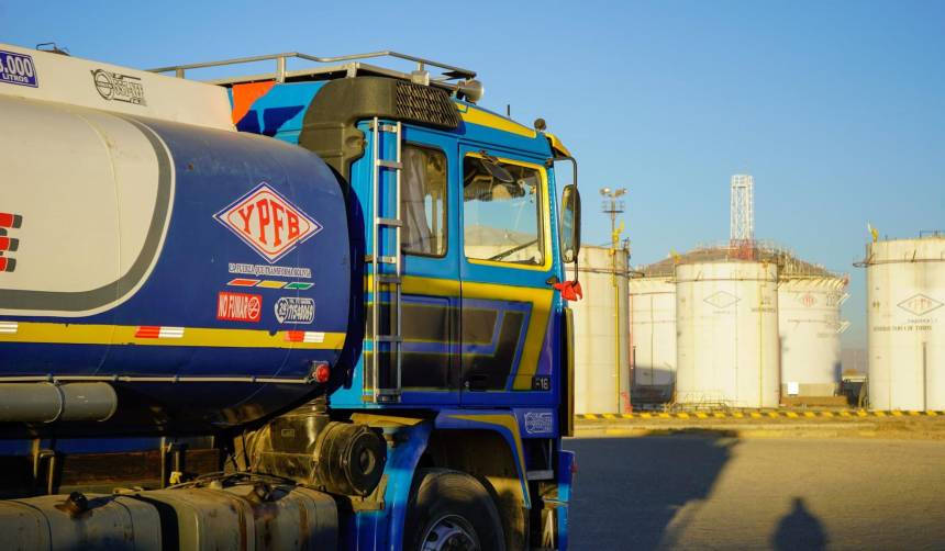 Tras observaciones de la Fiscalía, legisladores de Alianza Popular subsanan la denuncia contra el presidente de YPFB