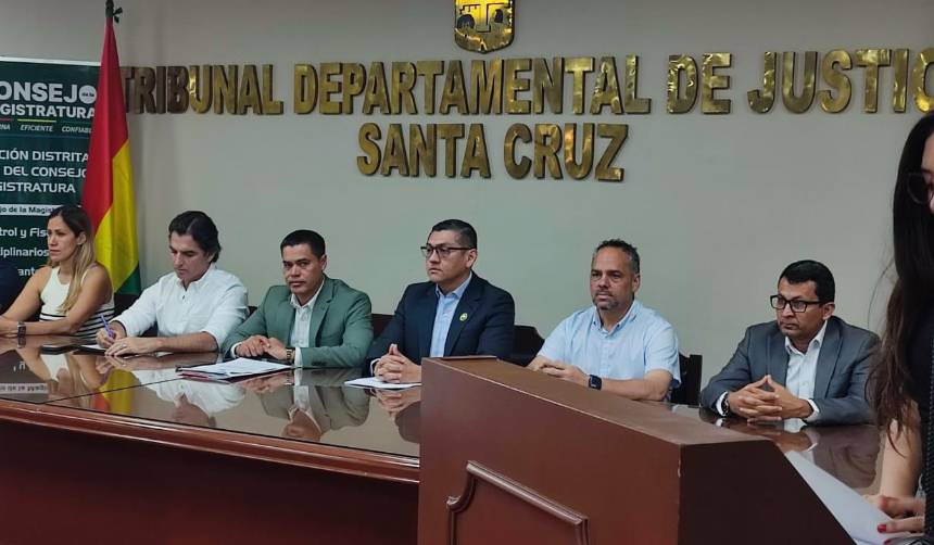 Consejo de la Magistratura entrega a la Alcaldía cruceña la inscripción en Derechos Reales del predio del Mutualista 