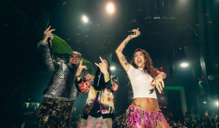 Farruko, Greeicy y Steve Aoki cautivan con el estreno musical ‘YAPAQUE’