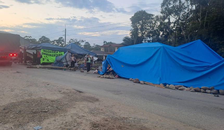 Universitarios levantan el bloqueo en Chimoré tras acuerdo con el Ministerio de Educación