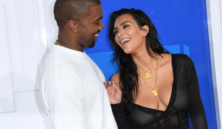 Kim Kardashian revela cómo Kanye West transformó su estilo y la sorpresa por su embarazo de North