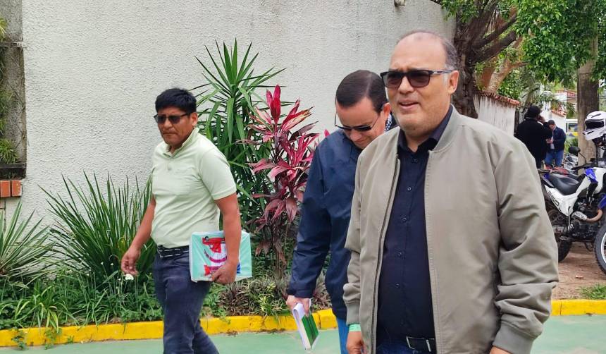 Transporte ratifica paro para el lunes tras no llegar a un acuerdo con el Gobierno: “No tenemos plata para comprar diésel”