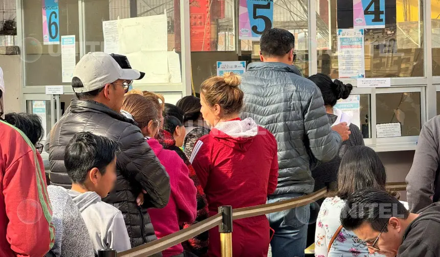 Terminal de Buses de La Paz emitió 400 permisos de viaje en el arranque de las vacaciones
