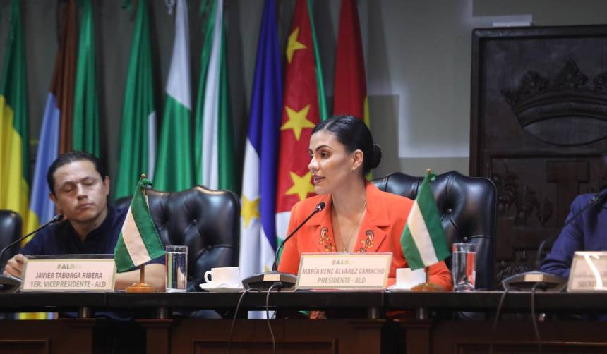 “¿Qué más tiene que pasar para que usted reaccione?”: Presidenta de la ALD cruceña cuestiona a Paz