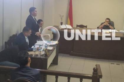 Caso maletas: El representante legal y un socio capitalista de Zeballos son puestos ante un juez