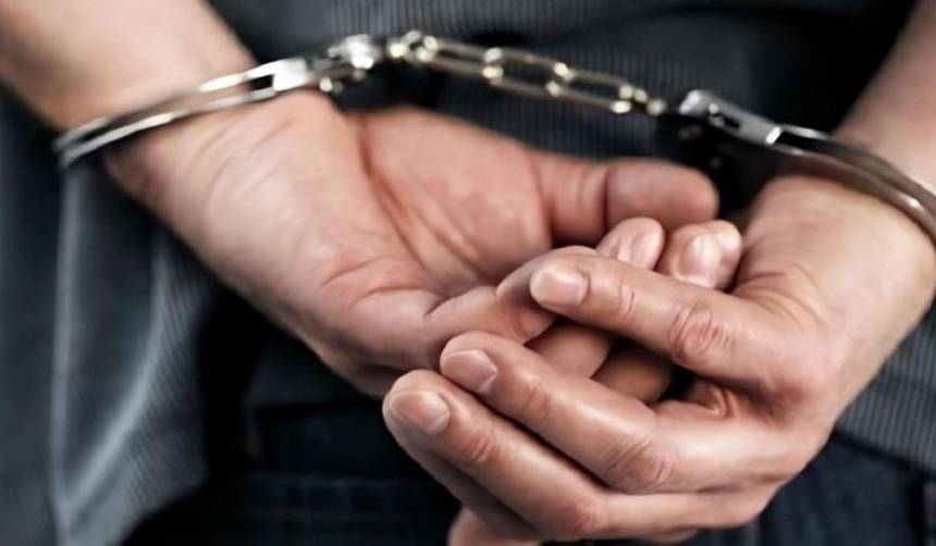 Aprehenden en Sucre al edecán de Mariaca y hallan Bs 1 millón en su domicilio