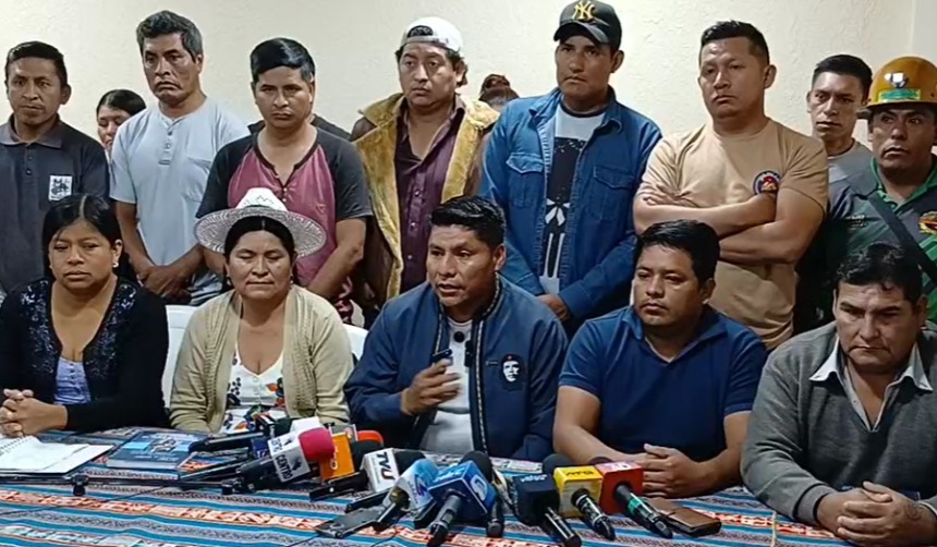 Leonardo Loza se presenta como candidato a la Gobernación de Cochabamba