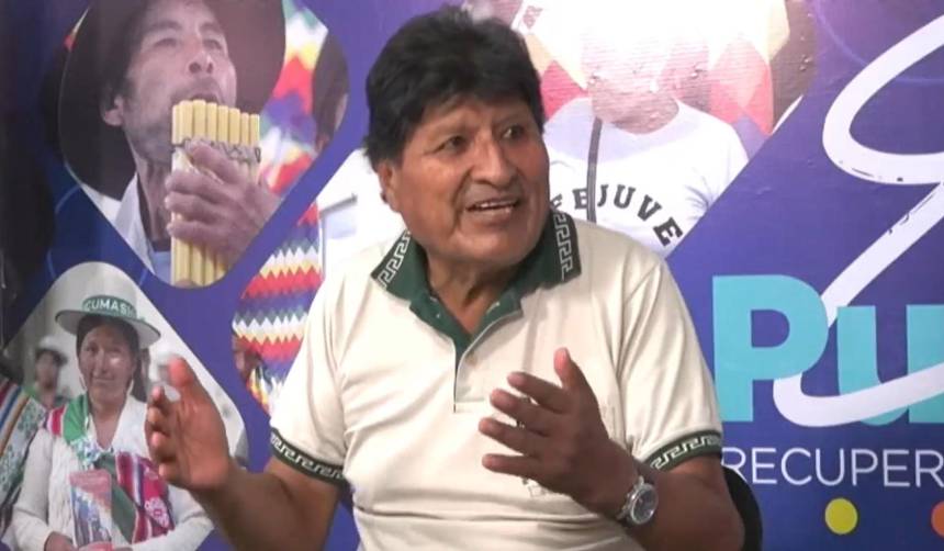 Evo dice que hay una campaña de desprestigio contra YPFB con la intención de privatizarla