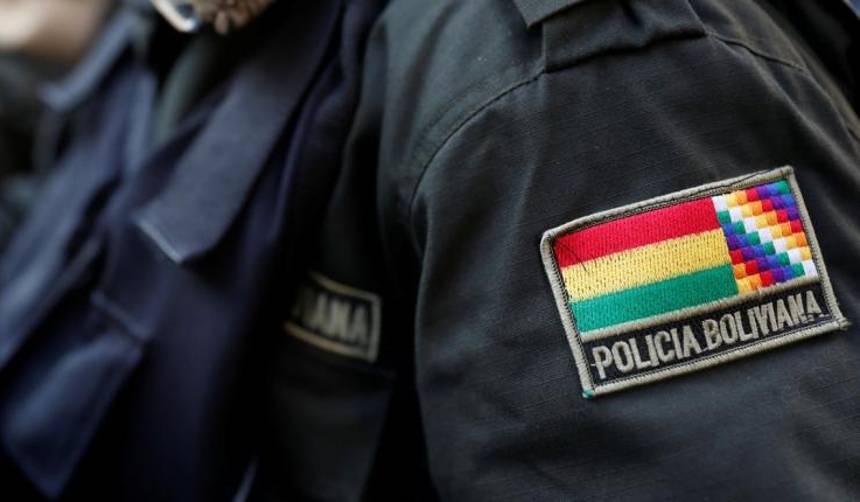 Policías señalados por cobro irregular recuperan su libertad, pero siguen en investigación