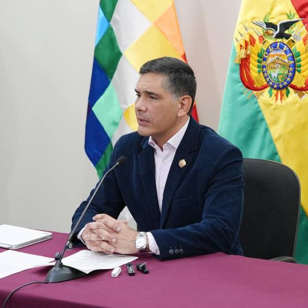 Ministro Justiniano: “Estamos en un momento crítico por la cosecha”, pero el diésel se restablecerá el viernes 