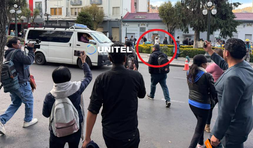 “¡Nos están matando de hambre!”: Increpan a dirigente minero cuando se dirigía al diálogo con el Gobierno 