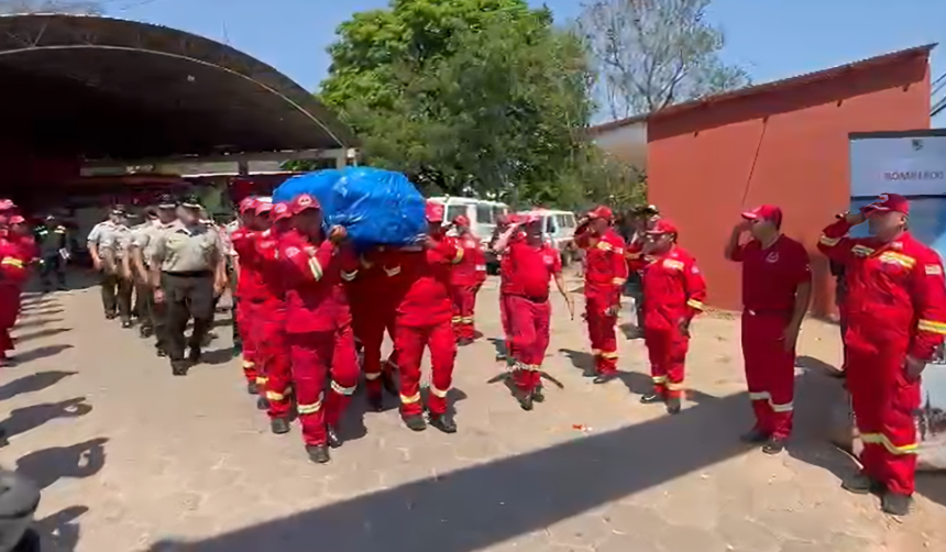 Con honores y respeto, despiden al sargento Abel Chilca quien murió cumpliendo su labor como bombero