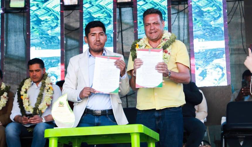 Revilla anuncia la creación de la Dirección Departamental de la Coca para “impulsar su industrialización”
