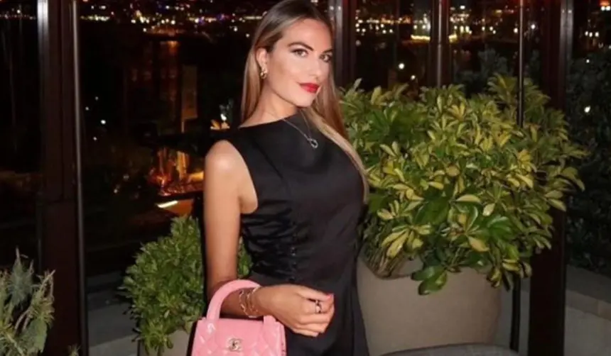 Conmoción por el brutal asesinato de una modelo que recibió 24 puñaladas por parte de su exnovio