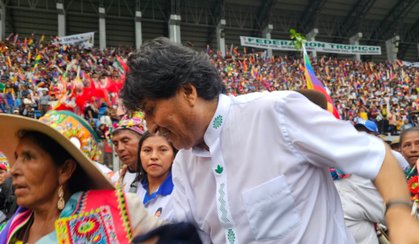 Diputado denuncia “acuerdo” entre Evo y el Gobierno para frenar órdenes de aprehensión