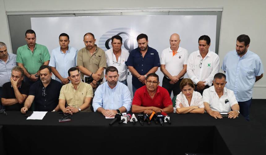 Confeagro: Hemos aceptado la salida política con la condición de que la nueva ley se elabore en el plazo de 60 días 