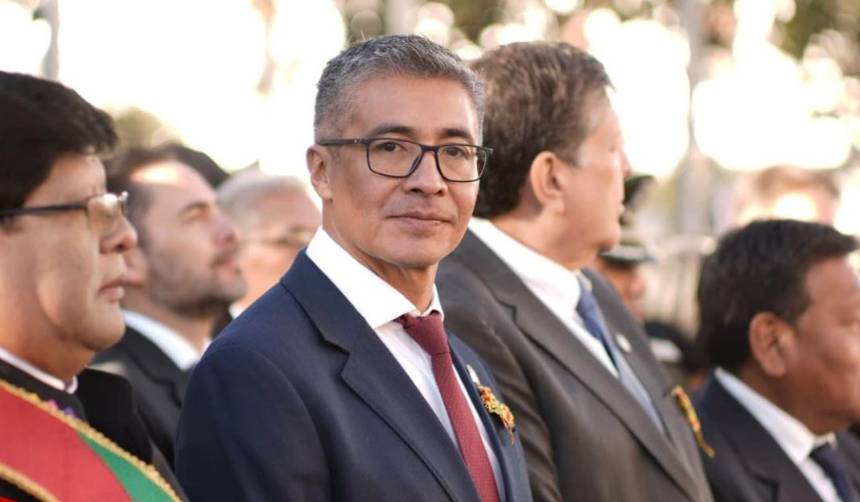 Destitución de Espinoza: Senadora de Libre califica como una señal positiva y diputado del PDC dice que debió continuar