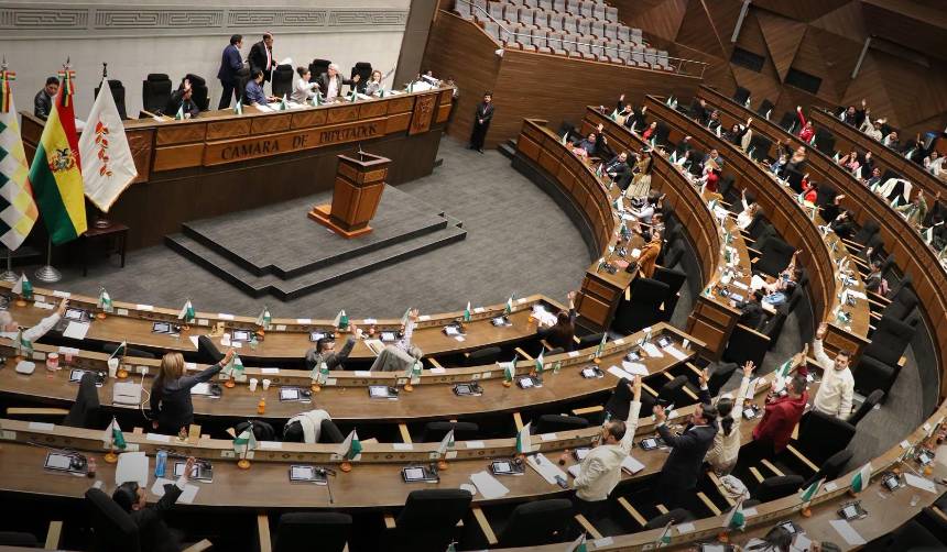 Diputados sancionan proyecto de ley para suspender al fiscal general y lo remiten al Ejecutivo para su promulgación