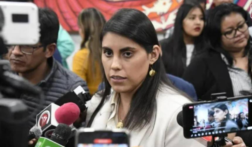 Viceministra de Autonomías anuncia creación de un “fondo de emergencia” para enfrentar desastres naturales 