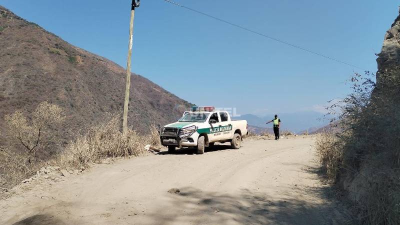 El lugar desde el que el vehículo se despeñó. 