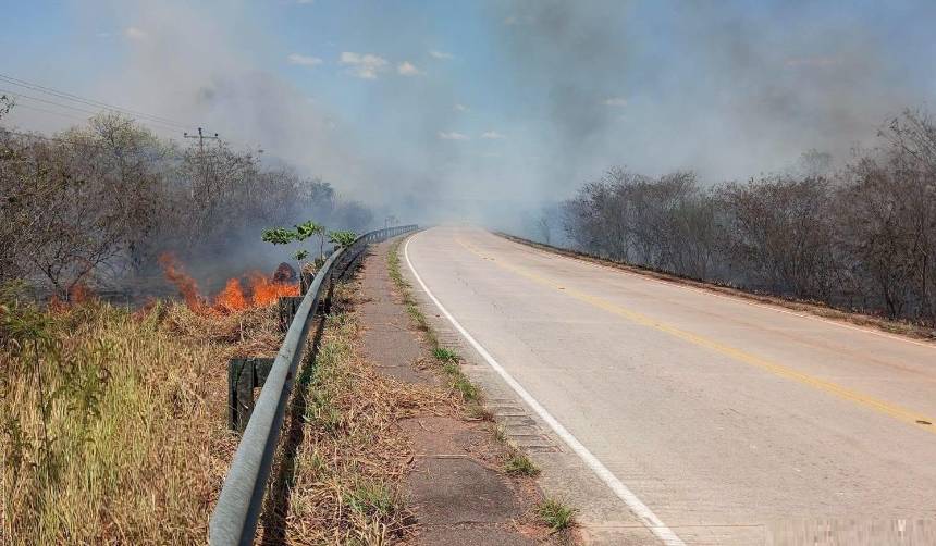Santa Cruz registra dos incendios activos bajo monitoreo y 347 focos de calor