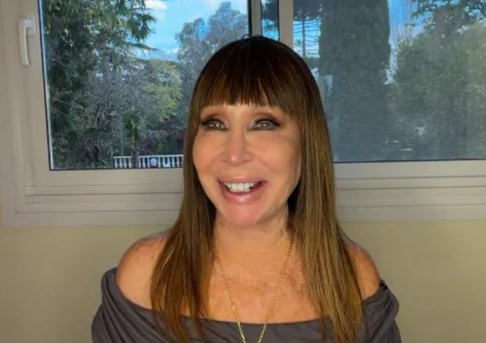 Con su estilo y sin filtros, Moria Casán envía un cariñoso saludo para Yo Me Llamo 