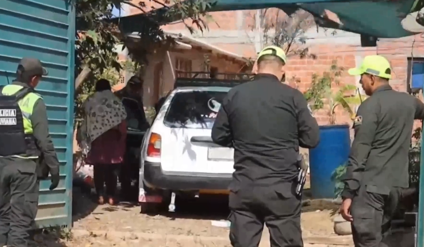 Localizan el vehículo con el que una madre y su hija fueron atropelladas, el conductor sigue prófugo