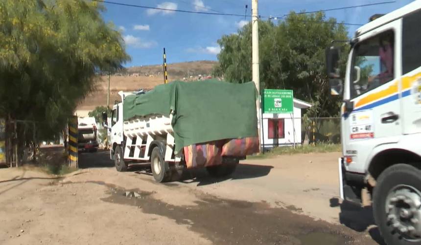 A horas de cumplirse el plazo, vecinos alistan vigilia para que no ingrese más basura a K’ara K’ara desde este viernes