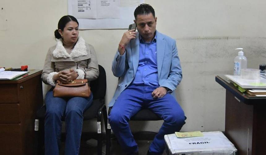 Edmand Lara presenta acción de inconstitucionalidad contra el Decreto 5552 que reestructura la Vicepresidencia