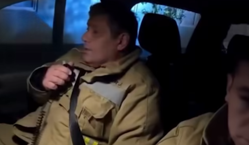 ¡Conmovedor! La emotiva despedida a bombero tras casi 40 años de servicio