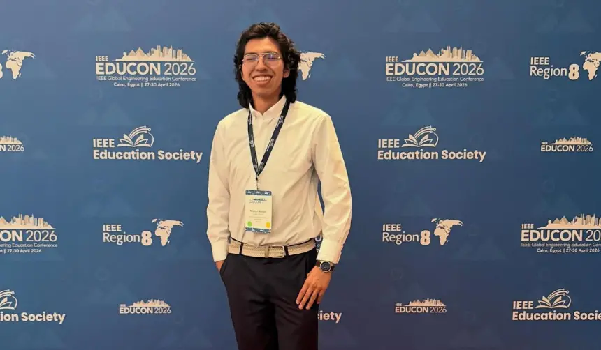 Estudiante boliviano busca apoyo para cumplir su sueño aeroespacial en Houston
