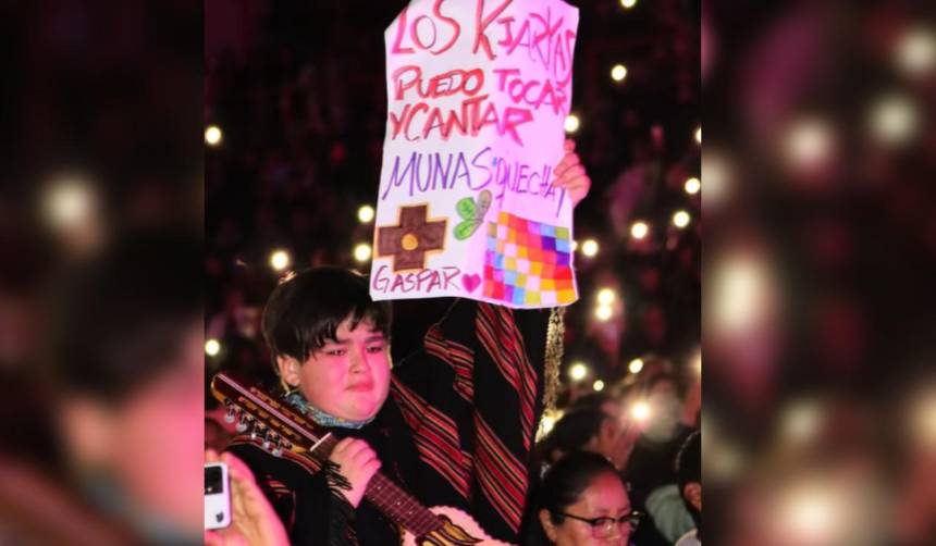 “Puedo tocar y cantar”: Niño cumple su sueño en concierto de ‘Los Kjarkas’ en Chile