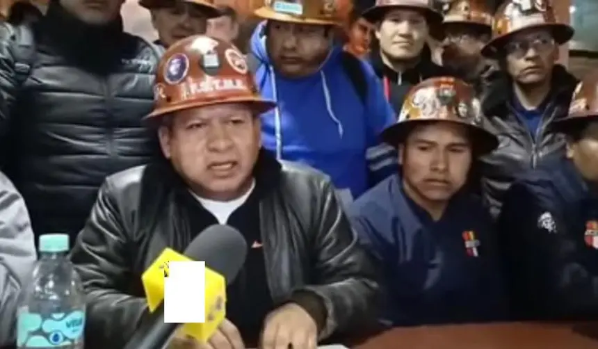 Mineros asalariados declaran huelga general indefinida en contra de la eliminación de la subvención