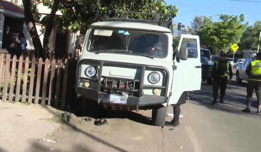 Conductora que chocó con dos motos espera su audiencia; los heridos continúan en recuperación