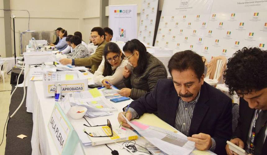 A casi una semana de las subnacionales, Santa Cruz y Cochabamba aceleran labores para cerrar el cómputo
