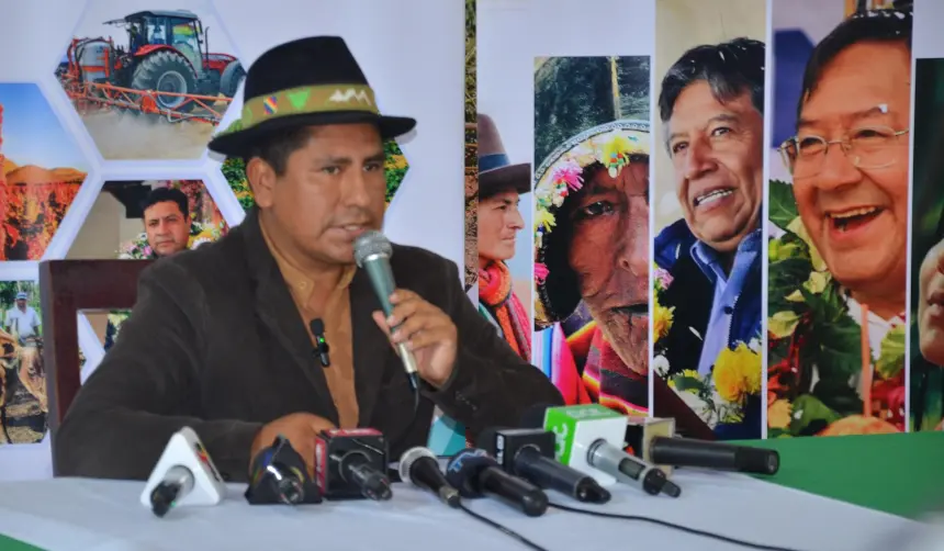 Gobierno ofrece 50 millones de litros de diésel al agro, pero admite que la falta de divisas limita las soluciones