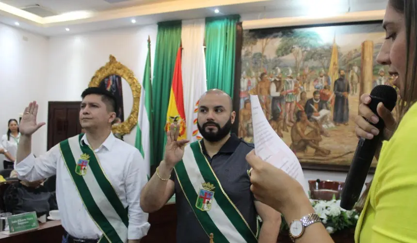 Concejo de Santa Cruz de la Sierra: Medrano jura como presidente y Miguel Fernández como vicepresidente