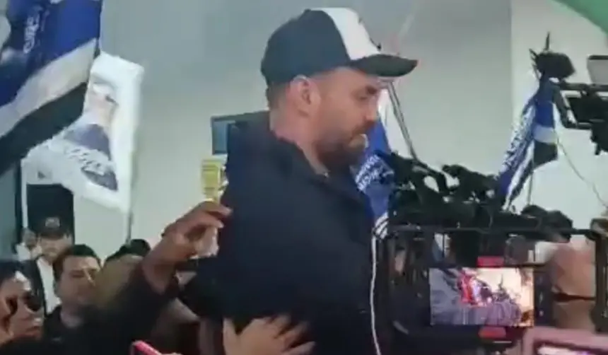 ¿Arce le suma o le resta?: Del Castillo evita responder y dice que está enfocado en su campaña electoral