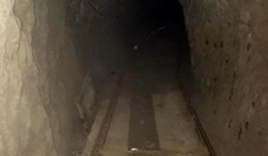 Un albañil construyó un túnel para ver a su amante pero todo terminó en escándalo
