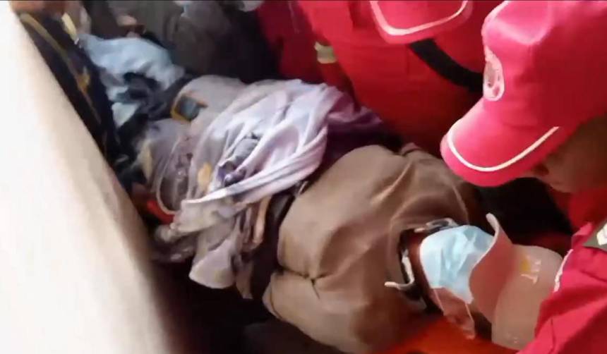 Video: Dos concejales de Potosí se agarraron a golpes, uno fue evacuado en camilla