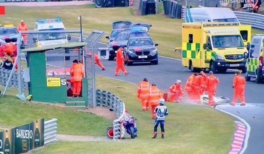 Trágico accidente: Dos pilotos mueren en carrera de motos tras un múltiple choque
