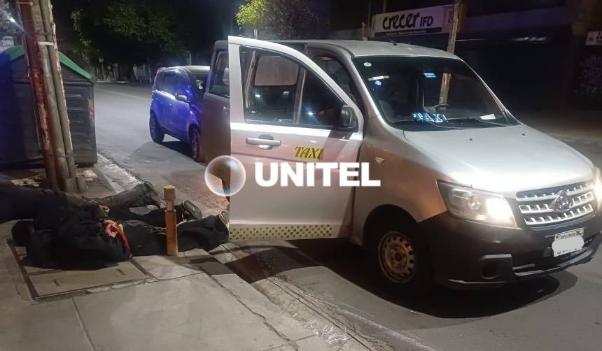 Tres hombres son acusados de robar en negocios usando un taxi en La Paz; cámaras ayudaron a su captura