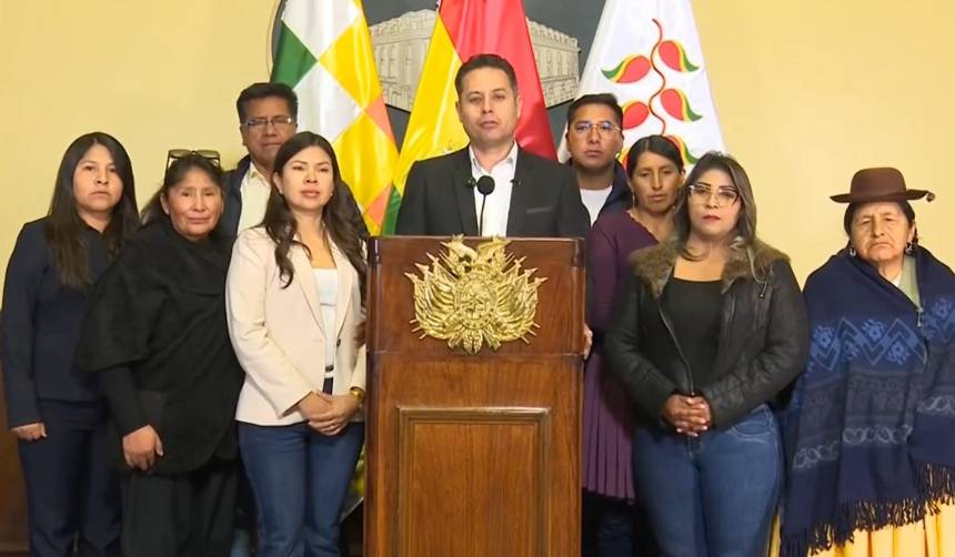 Lara le pide al presidente agotar el camino del diálogo y que “escuche a los miembros de la COB”