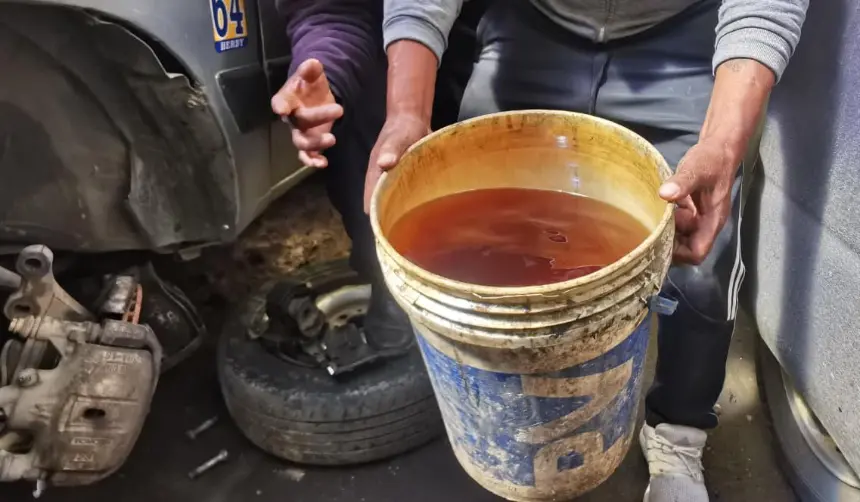 “Existe molestia en el país”: Choferes dicen que pedirán informe a YPFB sobre la calidad de la gasolina