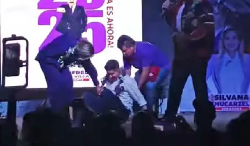 “No pasó a mayores”: Tras caída, Medrano cuenta por qué se desplomó en pleno acto de campaña
