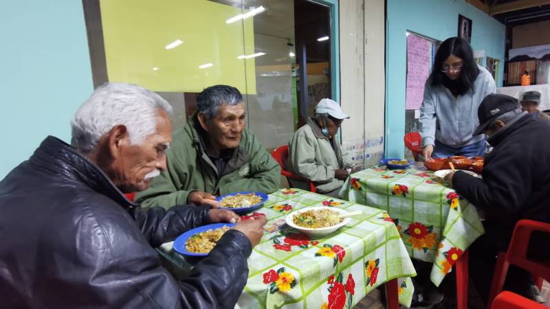 La hora del almuerzo en Casa Amandita 