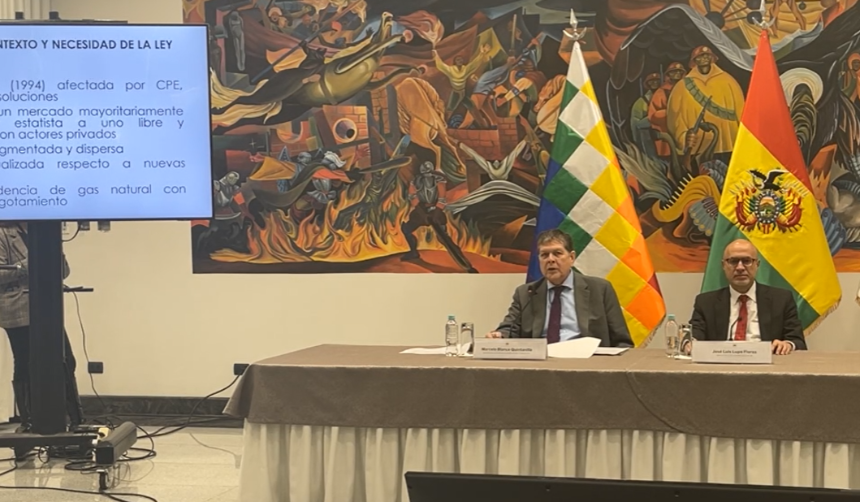 El Gobierno presenta la nueva Ley de Electricidad y Energías Renovables, parte del paquete de normas estructurales